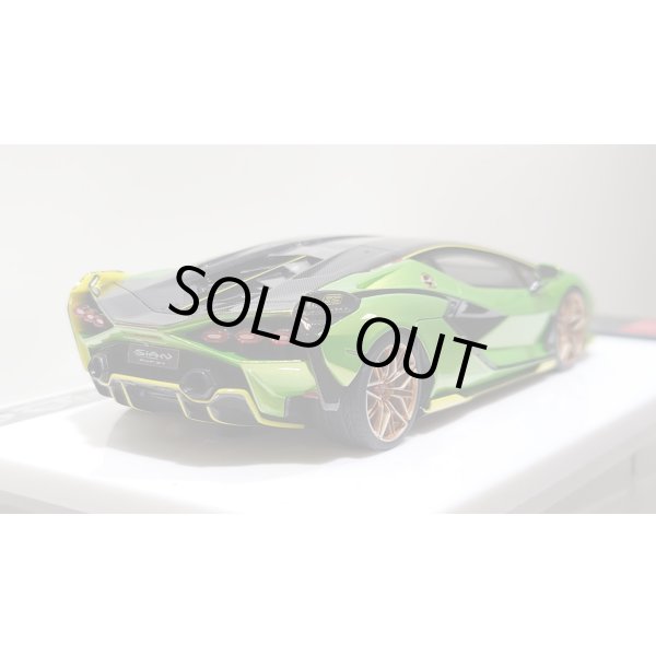 画像10: EIDOLON 1/43 Lamborghini Sian FKP 37 2019 with Stripe Giallo Verde Pearl Limited 35 pcs. (10)