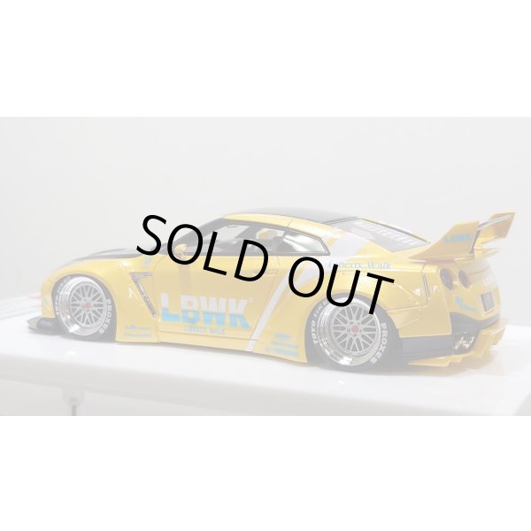 画像3: EIDOLON 1/43 LB WORKS R35 GT-R Type 1.5 (LB Shilhouette Wing) Grande Giallo Pearl Limited 30 pcs. (3)