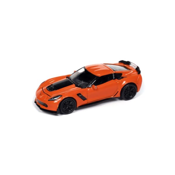 画像2: auto world 1/64 2019 Chevy Corvette Z06 Sebring Orange/Black (2)