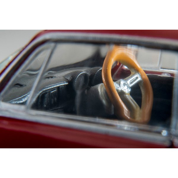 画像8: TOMYTEC 1/64 Limited Vintage Alfa Romeo GT1600 Junior (Red) (8)
