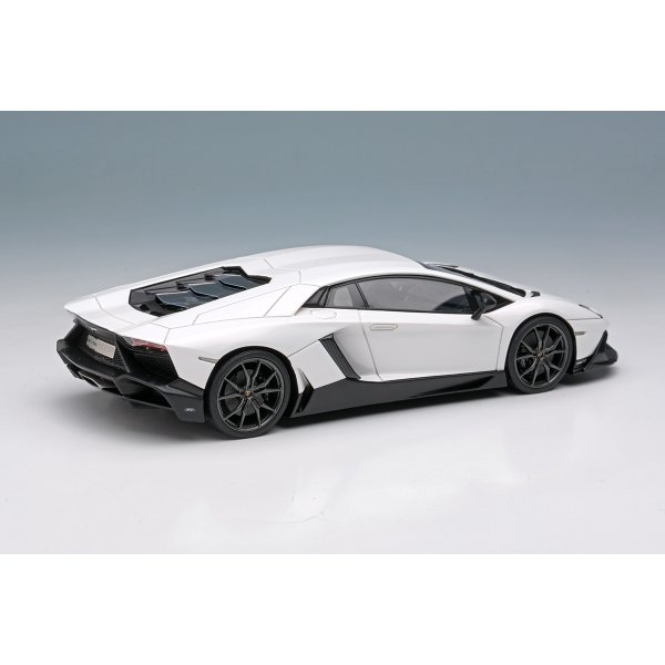 画像4: EIDOLON 1/43 Lamborghini Aventador LP720-4 50° Anniversary 2013 Pearl White (Pink Effect) Limited 80 pcs. (4)