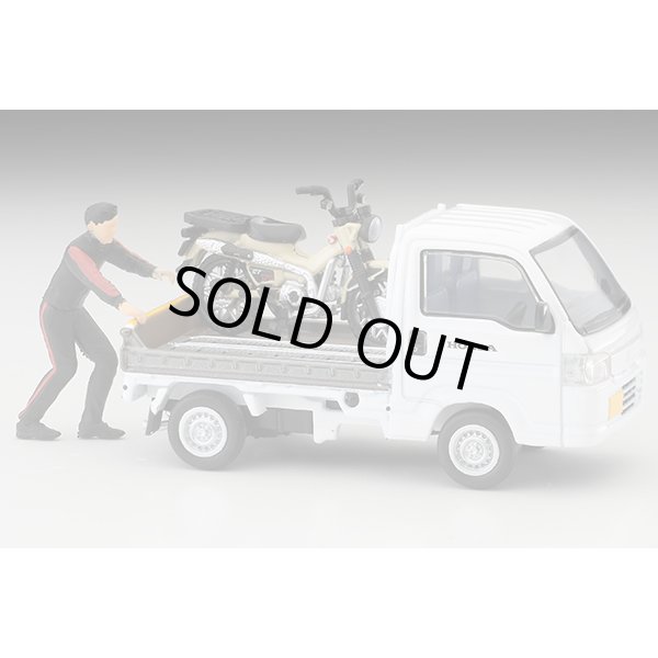 画像8: TOMYTEC 1/64 Limited Vintage NEO Honda Acty Truck (White) バイク店仕様  ホンダ CT125・ハンターカブ付 (8)