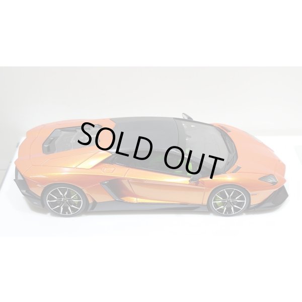 画像8: EIDOLON 1/43 Lamborghini Aventador LP720-4 50th Anniversario 2013 Arancio Pearl with Roof panel Carbon Limited 32 pcs. (8)