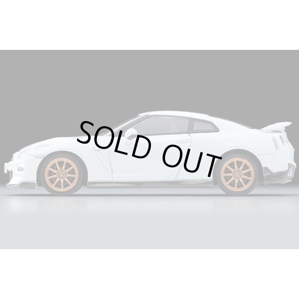 画像3: TOMYTEC 1/64 Limited Vintage NEO NISSAN GT-R Premium edition T-spec 2024 model(White) (3)