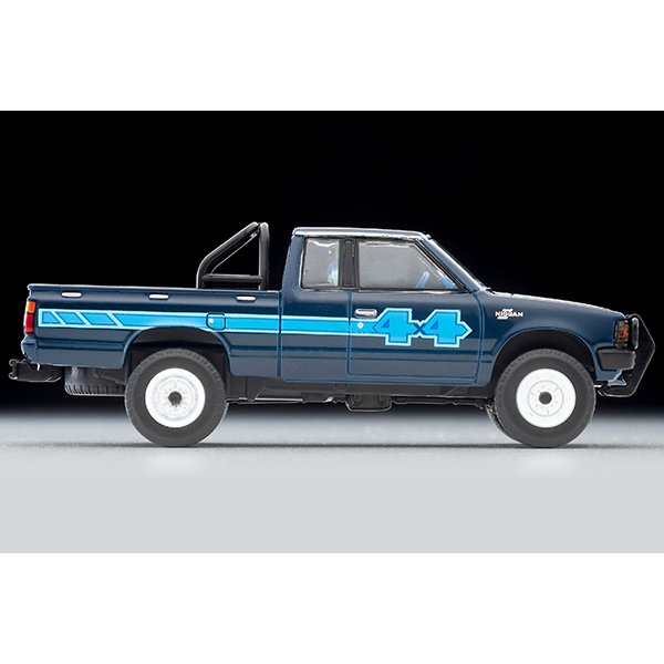 画像4: TOMYTEC 1/64 Limited Vintage NEO Nissan Truck 4X4 King Cab 北米仕様 (Blue) (4)