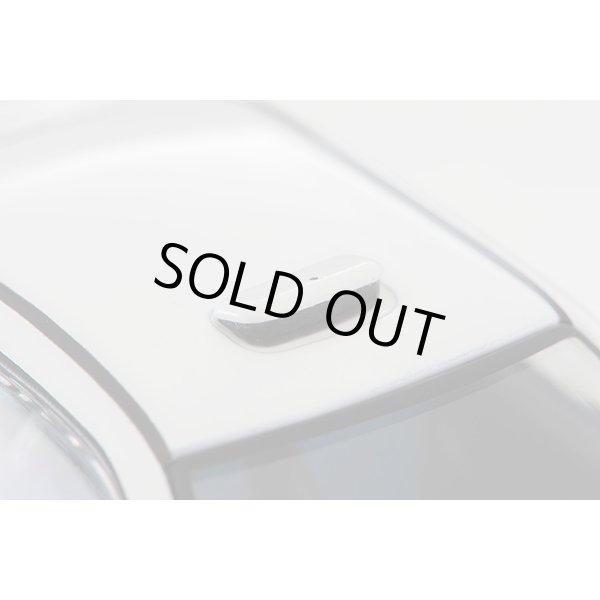 画像9: TOMYTEC 1/64 Limited Vintage NEO Subaru Impreza WRX STi spec C (white) 2003 (9)