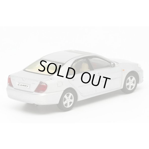 画像2: MODEL1 1/64 Toyota Camry XV30 Silver Metallic LHD (2)