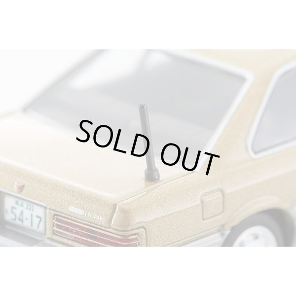 画像7: TOMYTEC 1/64 Limited Vintage NEO Nissan Leopard Altima “帰ってきた あぶない刑事” ver. (7)