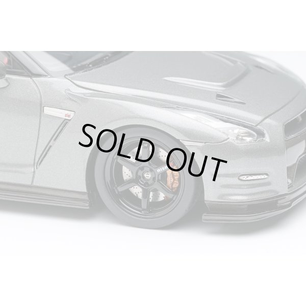 画像8: EIDOLON 1/43 NISSAN GT-R (NISMO R35 CRS Version) 2013 Dark Metal Gray (8)