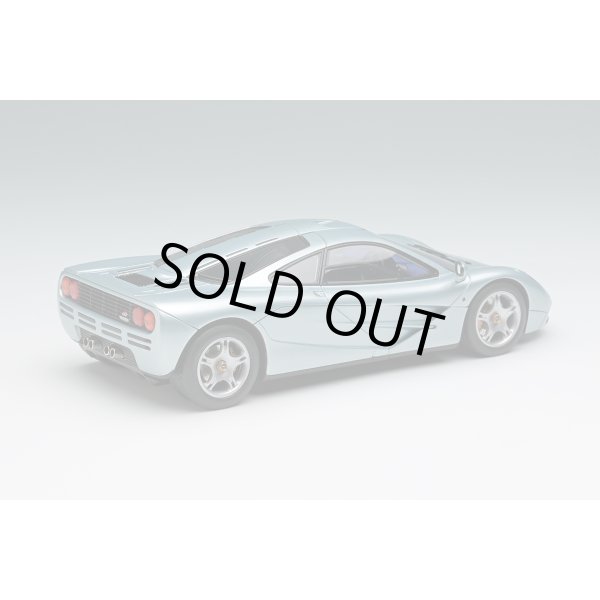 画像4: EIDOLON COLLECTION 1/43 McLaren F1 Roadcar 1994 Pale Blue Metallic Limited 100 pcs. (4)