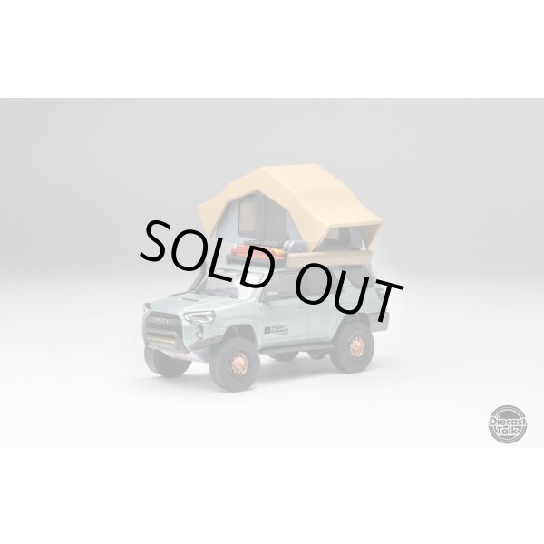 画像15: Gaincorp Products 1/64 Toyota 4Runner TRD Pro Overland Lunaroc [DiecastTalk特注] (15)