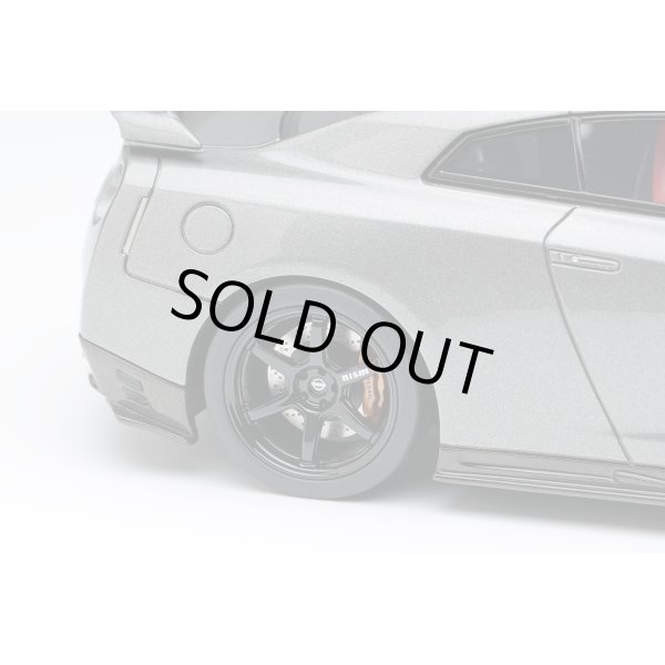 画像9: EIDOLON 1/43 NISSAN GT-R (NISMO R35 CRS Version) 2013 Dark Metal Gray (9)