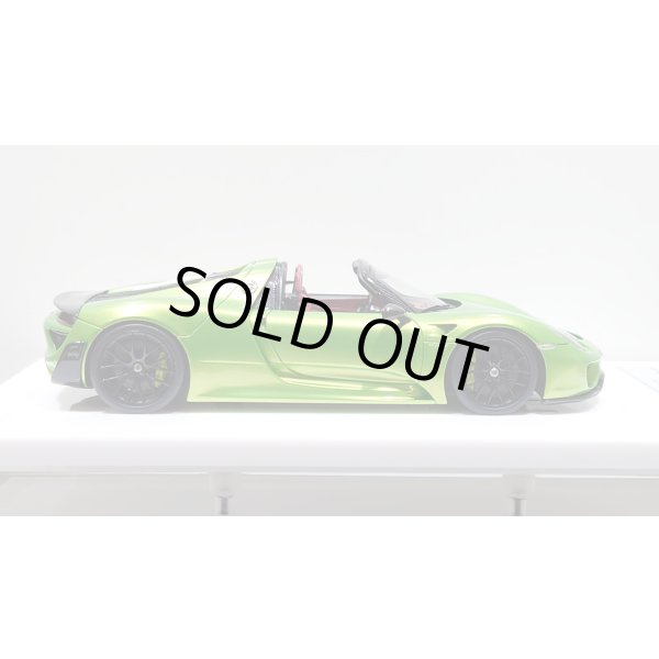 画像6: EIDOLON 1/43 Porsche 918 Spyder weissach package 2011 Giallo Verde Pearl Limited 35 pcs. (6)
