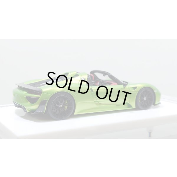 画像7: EIDOLON 1/43 Porsche 918 Spyder weissach package 2011 Giallo Verde Pearl Limited 35 pcs. (7)