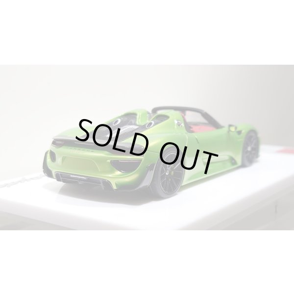 画像10: EIDOLON 1/43 Porsche 918 Spyder weissach package 2011 Giallo Verde Pearl Limited 35 pcs. (10)