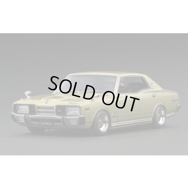 画像1: ignition model 1/18 Nissan Gloria Brougham (330) Gold (1)