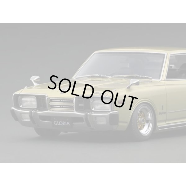 画像4: ignition model 1/18 Nissan Gloria Brougham (330) Gold (4)