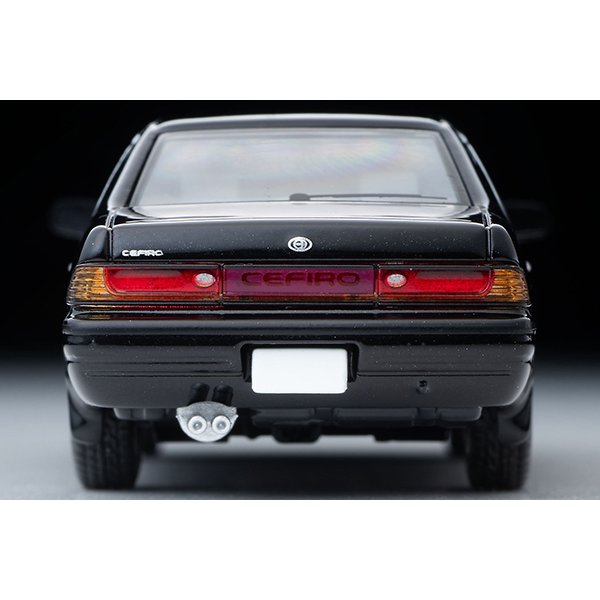 画像6: TOMYTEC 1/64 Limited Vintage NEO Nissan Cefiro Sports Cruising (Black) 1988 (6)