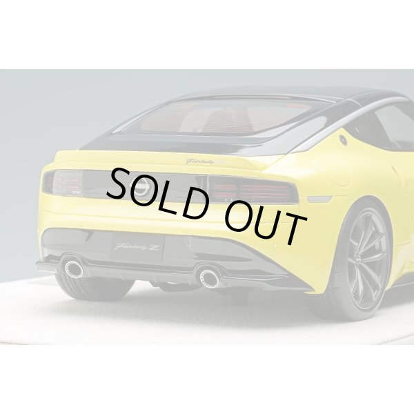 画像6: EIDOLON 1/18 Nissan Fairlady Z “Version ST” 2023 Ikazuchi Yellow / Super Black (6)