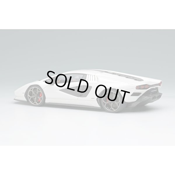 画像3: EIDOLON COLLECTION 1/43 Lamborghini Countach LPI 800-4 2022 Pearl White (3)