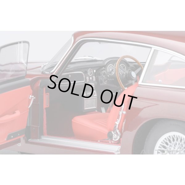 画像9: AUTOart 1/18 Aston Martin DB5 Dark Red Metallic (9)