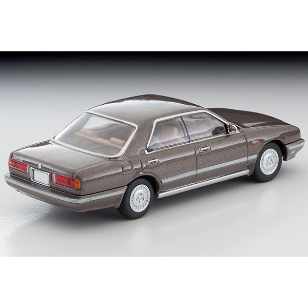 画像2: TOMYTEC 1/64 Limited Vintage NEO Nissan Cedric Cima TYPE-II Limited (Brown) 1988 (2)