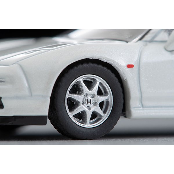 画像7: TOMYTEC 1/64 Limited Vintage NEO Honda NSX (Pearl White) 1998 (7)