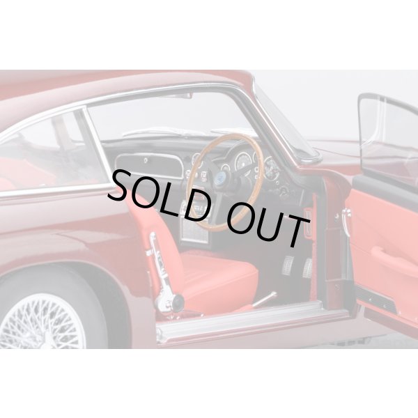 画像10: AUTOart 1/18 Aston Martin DB5 Dark Red Metallic (10)