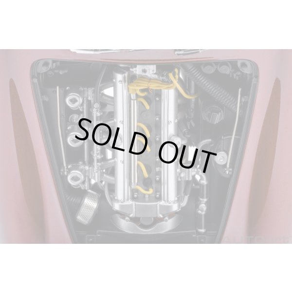 画像12: AUTOart 1/18 Aston Martin DB5 Dark Red Metallic (12)