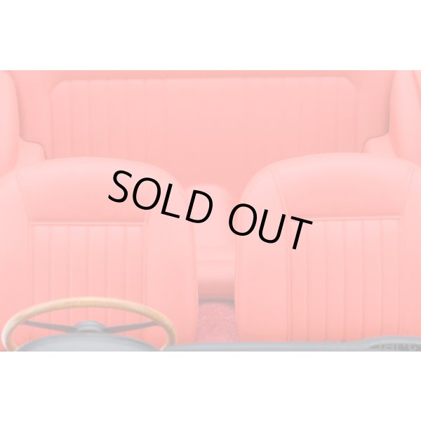 画像14: AUTOart 1/18 Aston Martin DB5 Dark Red Metallic (14)