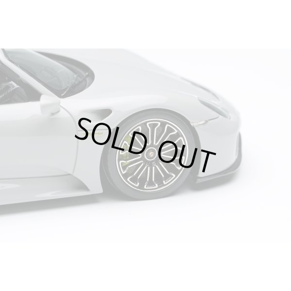 画像6: EIDOLON COLLECTION 1/43 Porsche 918 Spyder 2011 Viola Metallic Limited 80 pcs. (6)
