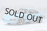 画像: AUTOart 1/18 Porsche 911 Carrera 2.7 RS (Gulf Blue with Black stripes)