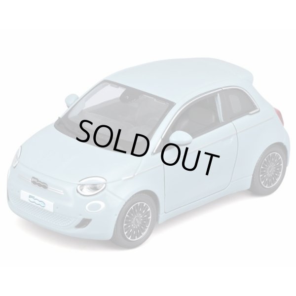 画像1: Burago 1/24 Fiat 500e (2003) Light Blue (1)