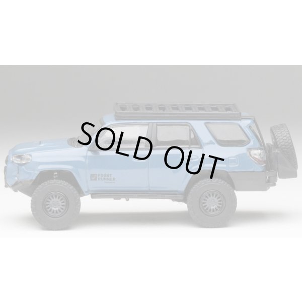 画像2: Gaincorp Products 1/64 Toyota 4Runner TRD PRO Overland Cavalry Blue Front Runner x DiecastTalk特注品 (2)
