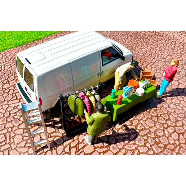 画像9: TOMYTEC 1/64 Diorama Collection #CarSnap 26a Swap Meet (9)