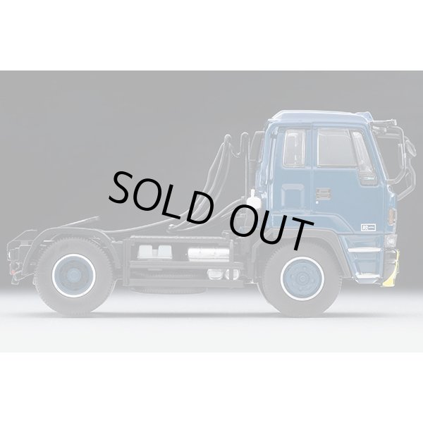 画像4: TOMYTEC 1/64 Limited Vintage NEO Isuzu 810EX Tractor Head (Dark Blue) (4)