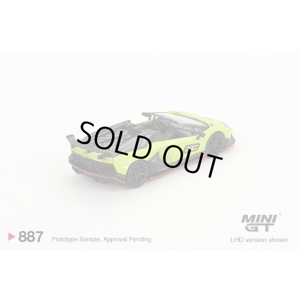 画像3: MINI GT 1/64 Lamborghini Aventador SVJ 63 Roadster Verde Shock (Light Green) (LHD) (3)