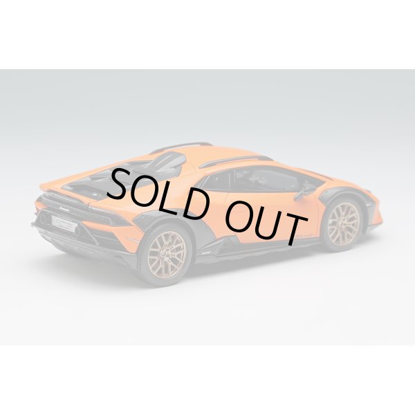 画像4: EIDOLON 1/43 Lamborghini Huracan Sterrato 2024 Matte Pearl Orange Limited 50 pcs. (4)