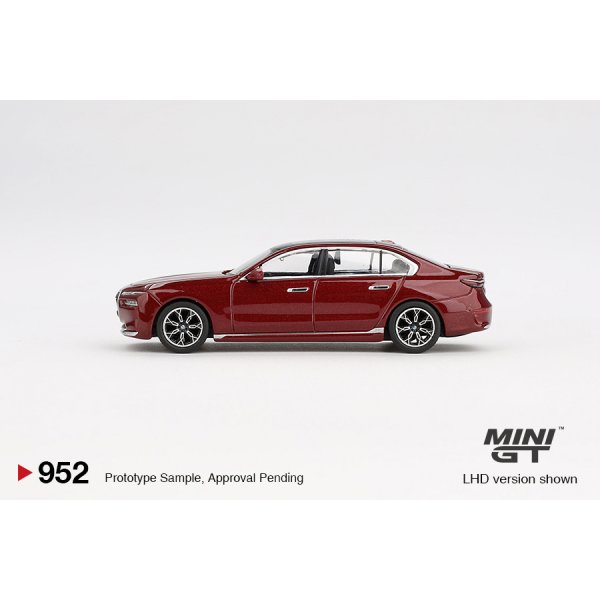 画像4: MINI GT 1/64 BMW i7 xDrive60 Aventurine (LHD) (4)