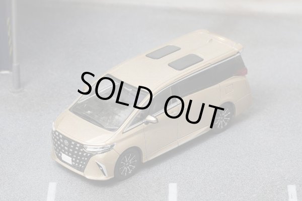 画像1: Diecast Team 1/64 Toyota Alphard 2024 Gold RHD (1)
