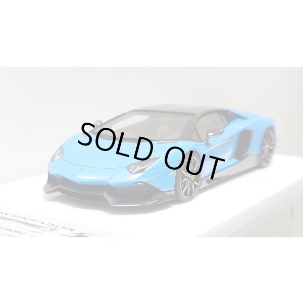 画像9: EIDOLON 1/43 Lamborghini Aventador LP720-4 50th Anniversario 2013 Azzurro Pearl with Roof panel Carbon Limited 32 pcs. (9)