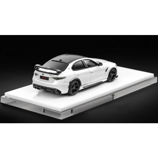画像3: MOTORHELIX 1/64 Alfa Romeo Giulia GTAm Trophy White (3)