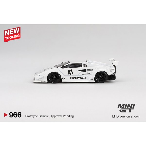 画像4: MINI GT 1/64 Lamborghini Countach LB-WORKS Tokyo Auto Salon 2024 White (LHD) (4)