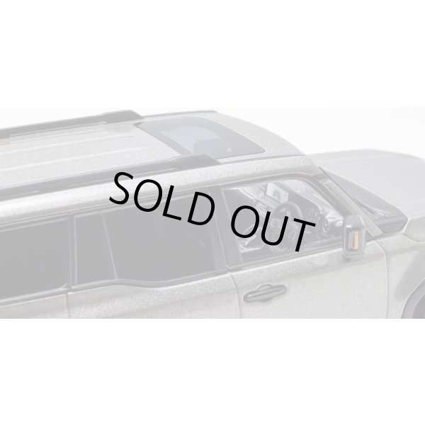 画像5: Kyosho Original 1/43 Toyota Land Cruiser 250 (Avant-garde Bronze Metallic) (5)