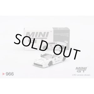画像: MINI GT 1/64 Lamborghini Countach LB-WORKS Tokyo Auto Salon 2024 White (LHD)