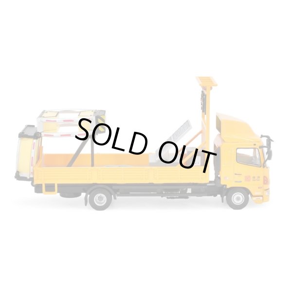 画像2: Tiny City Hino500 with Truck Mounted Attenuator Shun Yuen (2)