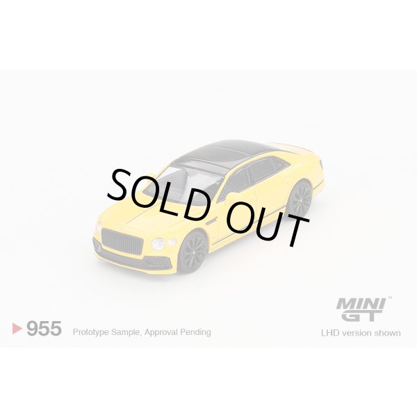 画像2: MINI GT 1/64 Bentley Flying Spur Monaco Yellow (LHD) (2)