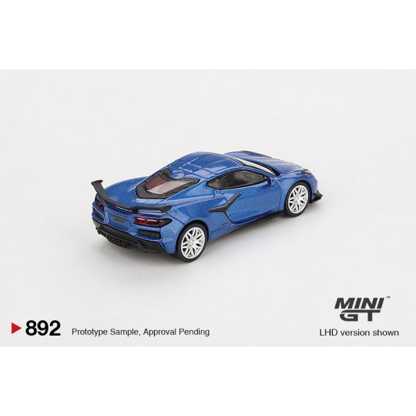 画像3: MINI GT 1/64 Chevrolet Corvette Z06 2023 Elkhart Lake Blue Metallic (RHD) (3)