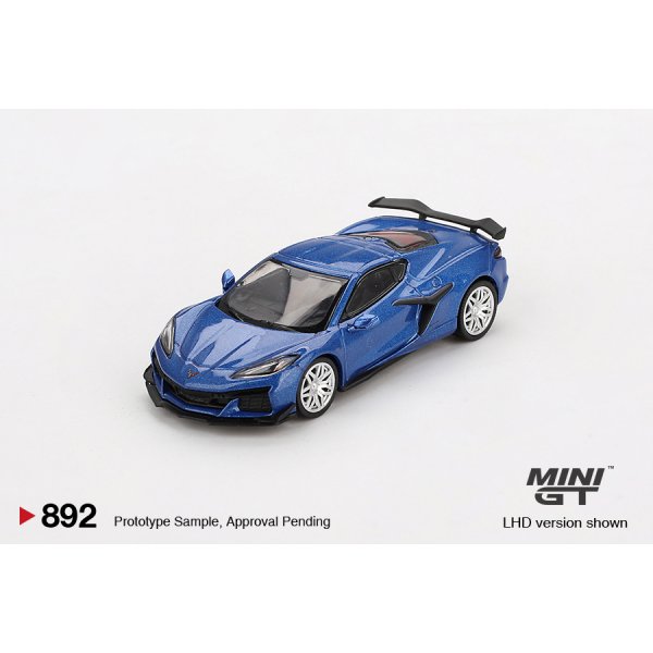 画像2: MINI GT 1/64 Chevrolet Corvette Z06 2023 Elkhart Lake Blue Metallic (LHD) (2)