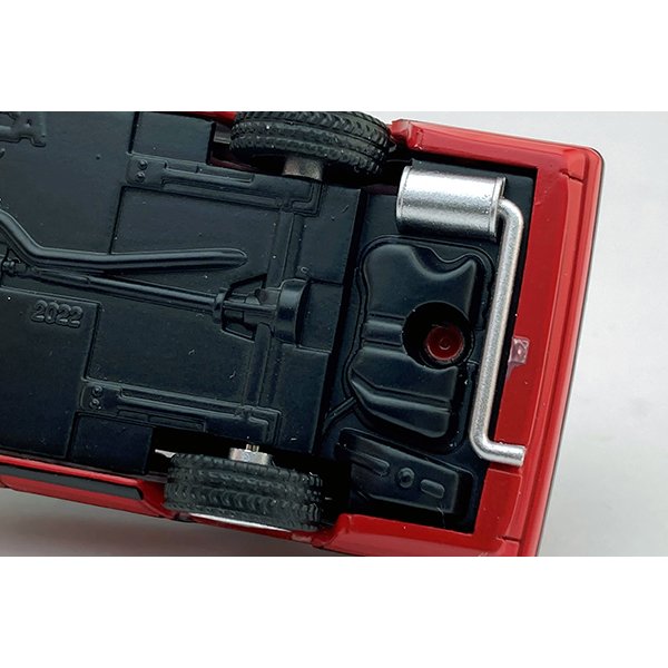 画像9: TOMYTEC 1/64 Limited Vintage NEO Nissan Skyline 4-door HT 1800 Passage (Red) 1987 (9)